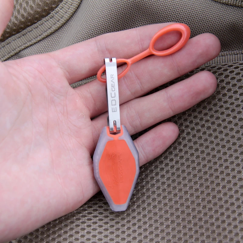 Мини-зажигалка со светодиодной вспышкой и брелоком | Спорт развлечения