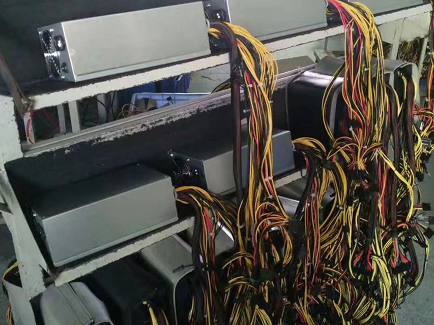 ASIC добыча Rig Питание 2000 Вт 12 В ATX Ethernet Bitcoin поддержка RX 570 470 480 370 380 308x1060 6 GPU карты |