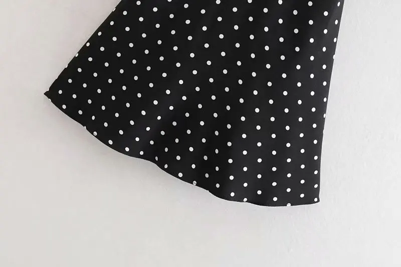 2019 новое летнее платье в горошек мини-платье сборку черного цвета su55 | Женская