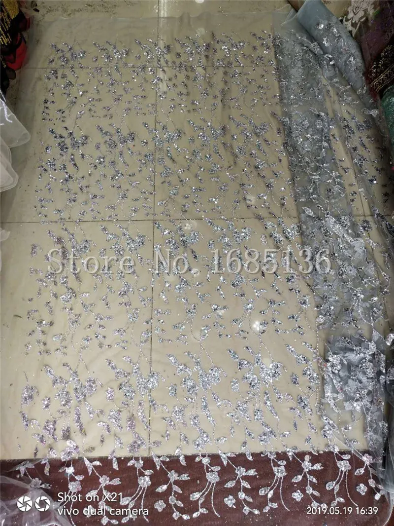 

Hot selling H-1961601 glued glitter sequins lace fabric African French net tulle Lace Fabric for party in silver