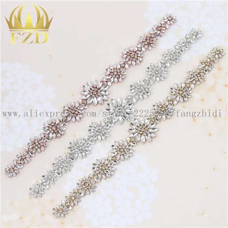 

Fangzhidi Wholesale Rhinestone flower crystal patch Sewing On for Waist Belt Motif Patch
