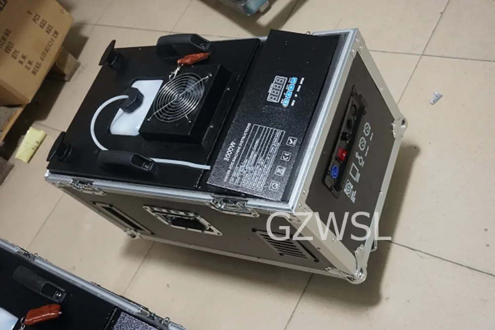 Низкая противотуманная машина Flightcase маленький размер 3000 Вт водяная база дымовая