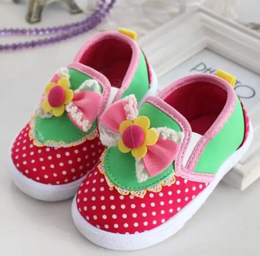 2014New single han edition children shoes girls bow into joining together one foot pedal set of canvas wholesale 2313|Кроссовки| |
