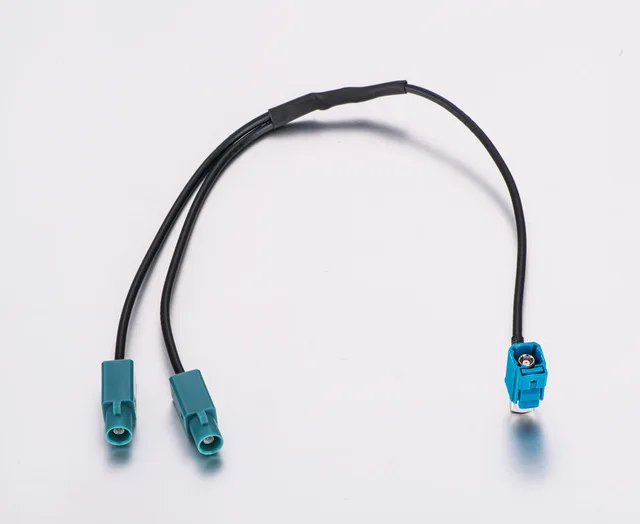 Бесплатная доставка автомобильный радиокабель антенный адаптер для VW Fakra female to two