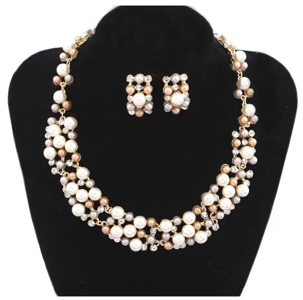 Свадебный набор ювелирных изделий Fashion Chunky Statement с жемчужинами Перола на ожерелье и серьгах для подружек невесты.