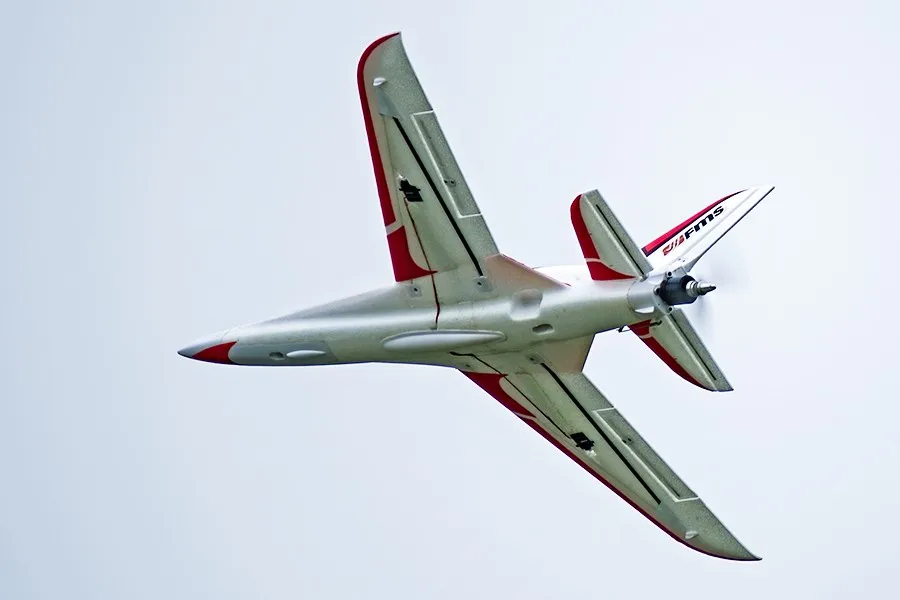 Радиоуправляемый самолет FMS Plane 850 мм Flash Racing Racer высокая скорость до 180 км/ч FPV PNP |