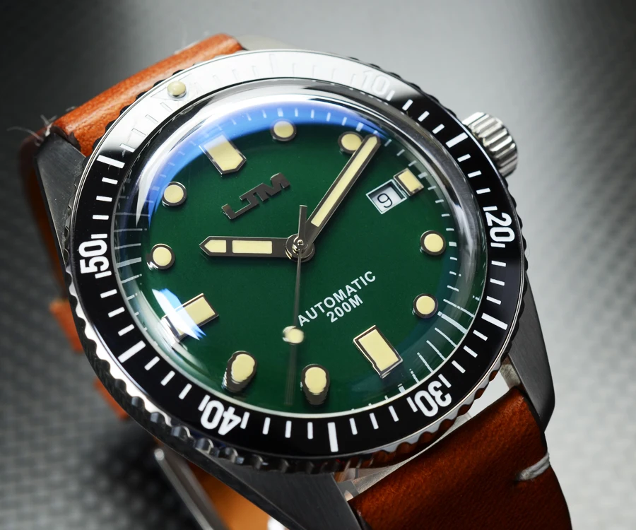 Lugyou San Martin Sea Master Diver Мужские часы Автоматические из нержавеющей стали сапфировое стекло 20 бар водонепроницаемый кожаный ремешок Дата