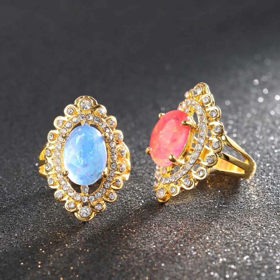 Женское Винтажное кольцо с опалом Опаловое овальной формы золотыми когтями