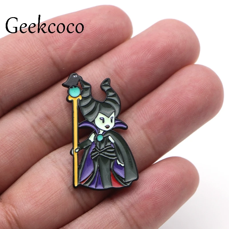 Maleficent броши для мужчин и женщин Прайд сплав цинка эмаль медаль на булавке мультфильм знак для рубашки рюкзак одежда для сумки, бейджи J0037