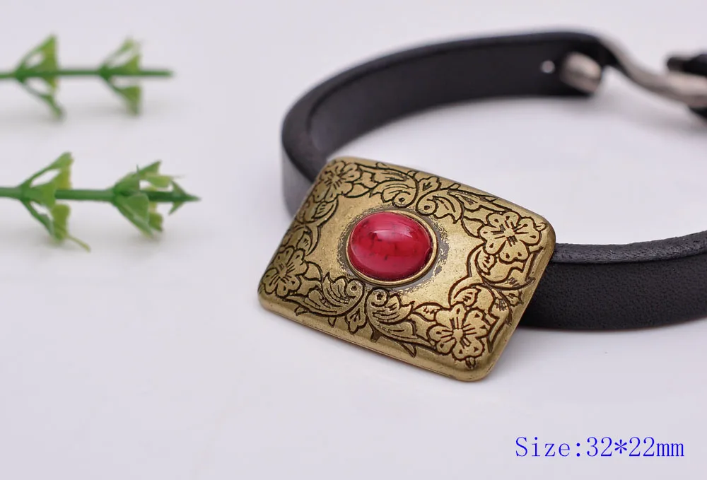 

4PC 32X22MM Antique Brass RED Turquoise Western Flower Decor Saddle Belt Conchos
