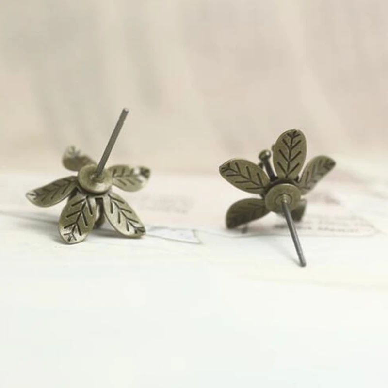 

50pcs/lot 15mm Copper Antique Bronze Flower Earring pin DIY Jewelry studs Earrings Accessories Base Settings Finding
