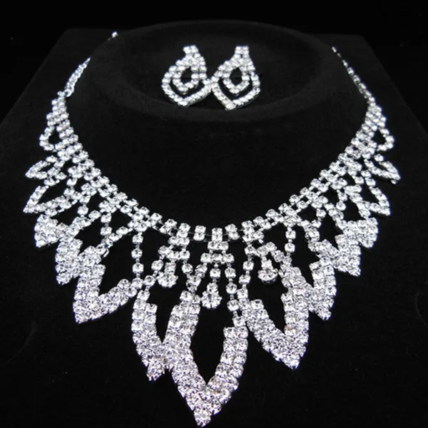 

New Gorgeous Bridal Wedding Jewelry Rhinestones Crystal Necklace Earrings Set