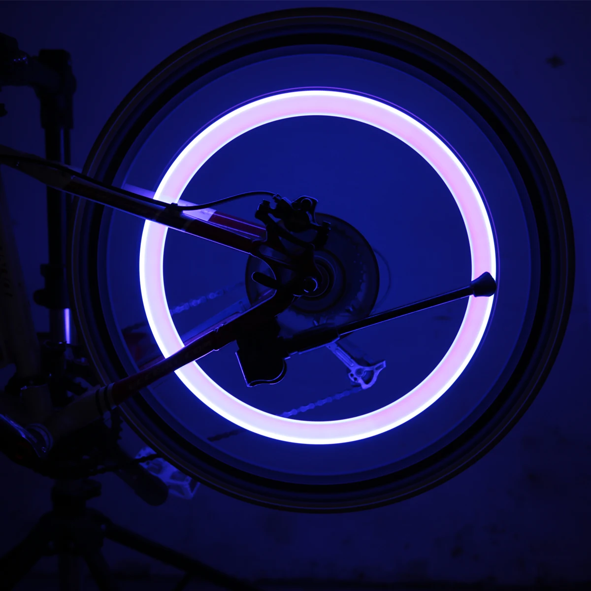 Bike Light Mountain Wheel Fluorescent Rods Hots Wheels Gas Nozzle Lights Bicycle Valve Lighting | Спорт и развлечения