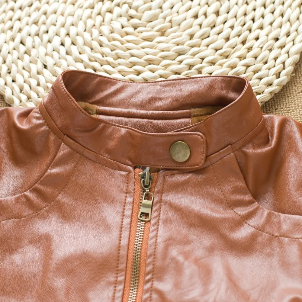 Новинка куртка для маленьких мальчиков кожаная флисовая сезон осень зима пальто