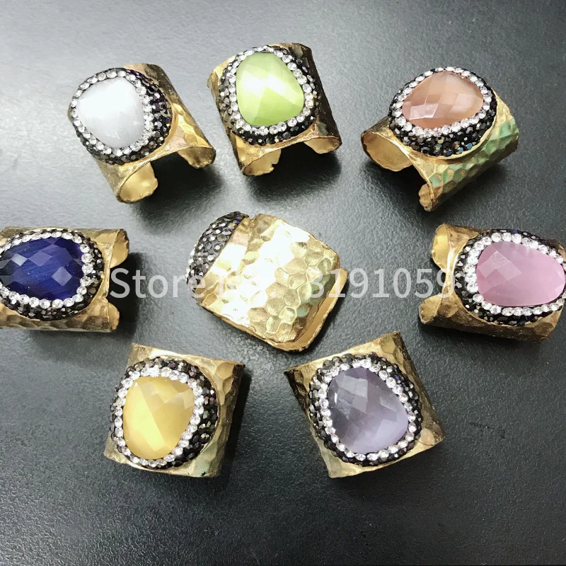 

2018 fashionable temperament women retro coral rings are popular in Europe and America