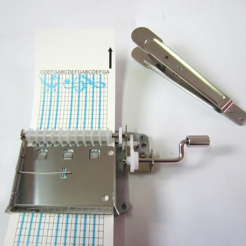 Музыкальная шкатулка сделай сам 20 нот ручная работа бумажная лента Коробка