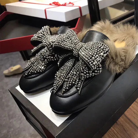 Silver Fur Дизайнерская обувь с круглым носком; Цвет Черный; коллекция года; роскошная женская обувь с бантом; 10 Шлепанцы без задника; стразы; мех; стразы; обувь без задника на плоской подошве со стразами; большие размеры - Цвет: Silver Fur