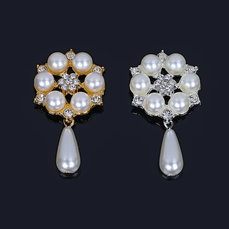 

2019New Hot 50Pcs Pearl Hollow Plum Flower Rhinestones Pendant Button for Wedding Glass Decoration Clothing DIY Crafts LP141