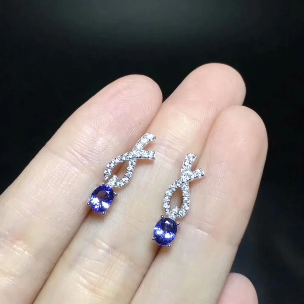 

925 silver inlaid Tianrantansangshi earnail Classic style Noble gems A beautiful gift.