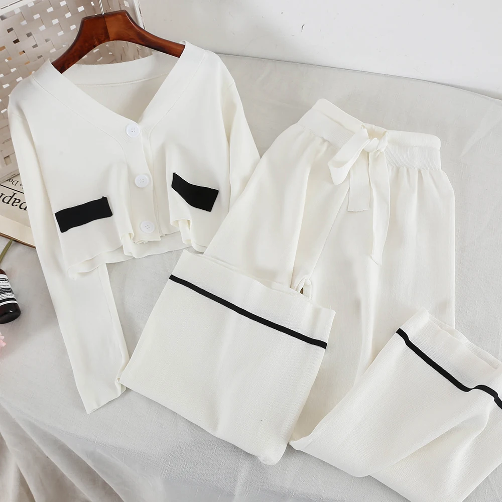 

2019 new fashion women's two piece set Vintage Knitted Two-piece suit 3368