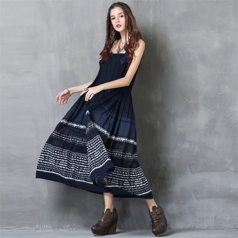 Женское винтажное платье из полиэстера и хлопка трапеция без бретелек с вышивкой