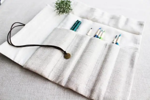 Винтажный пенал школьный холщовый чехол в рулоне для хранения косметики кистей и