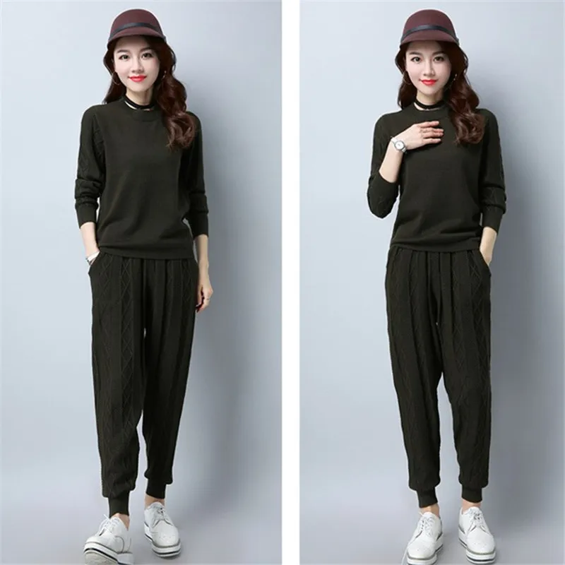 Neploe трикотажные Для женщин Однотонный свитер и длинные штаны с круглым вырезом