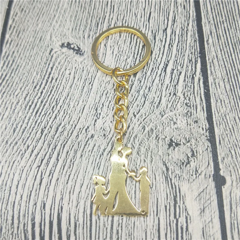 

New Family keychain Stainless Steel Lovers Couple Pendant Keychain Parents Hands with Girl and Boy Keychain Figure Jewellery