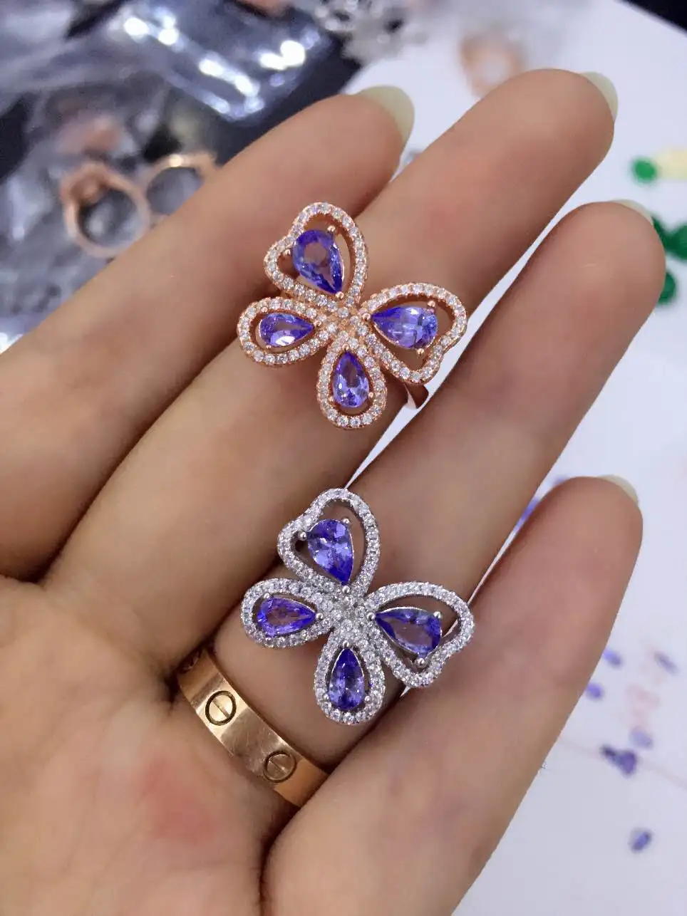Кольцо с бабочкой из серебра 100% пробы натуральным танзанитом|natural tanzanite ring|natural