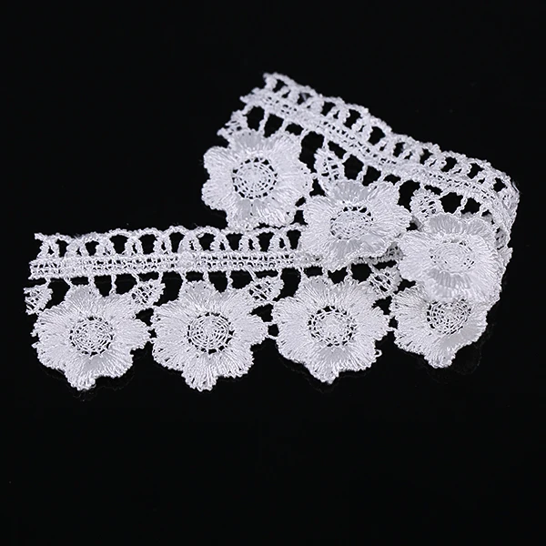 Белая вышитая отделка Водорастворимая аппликация для украшения кружево