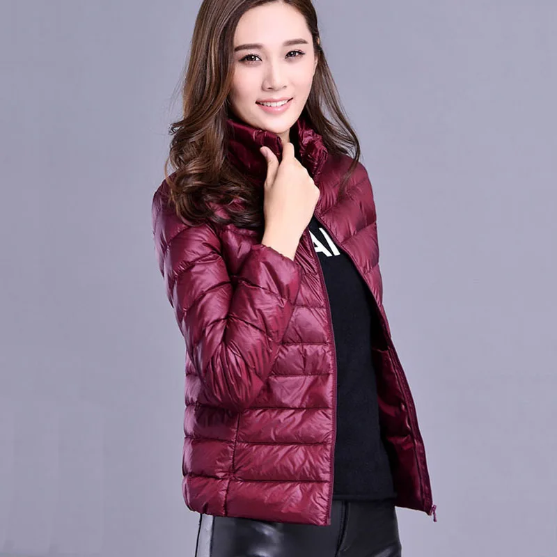 Женский пуховик с воротником-стойкой повседневный легкий тонкий на утином пуху