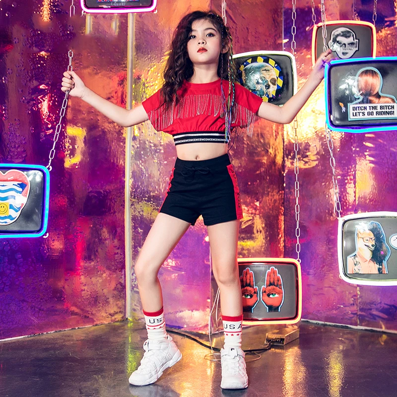 

Girls Jazz Dance Costume Summer Red Top With Fringe Black Shorts Street Dance Children Hiphop Dance Costume Stage Wear VDB244