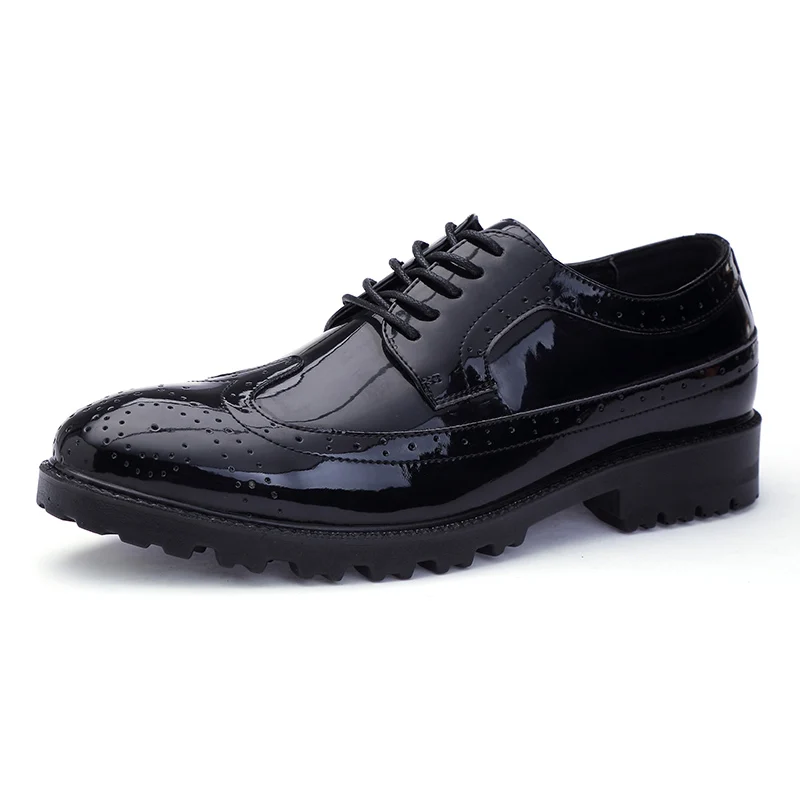 Black Gray FEVRAL/Новинка; сезон весна; модные мужские туфли с перфорацией типа «броги» в деловом стиле; Мужские Повседневные Дышащие Нескользящие туфли из лакированной кожи высокого качества на плоской подошве - Цвет: Black Gray
