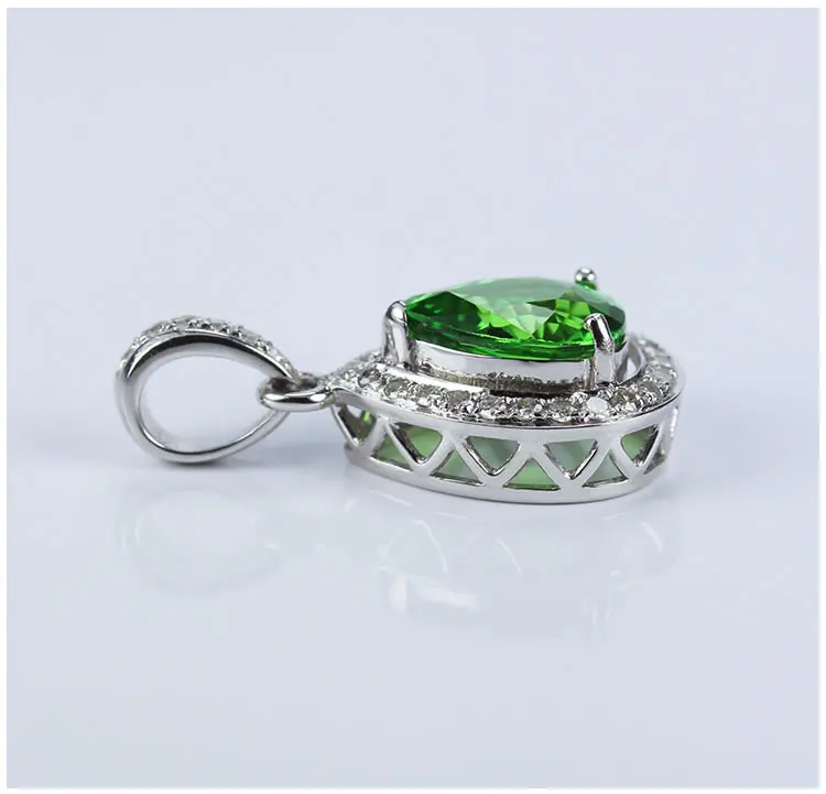 Simffvn кластера 18 К Белое золото круглая огранка 1.2ct зеленый цаворит кулон Юбилей