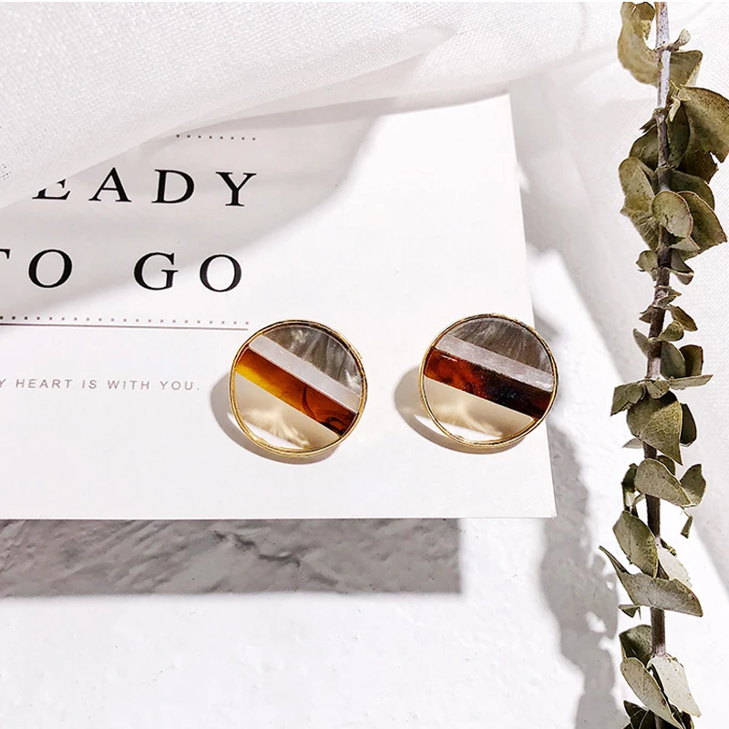 Женские Геометрические серьги гвоздики с треугольной звездой очаровательные