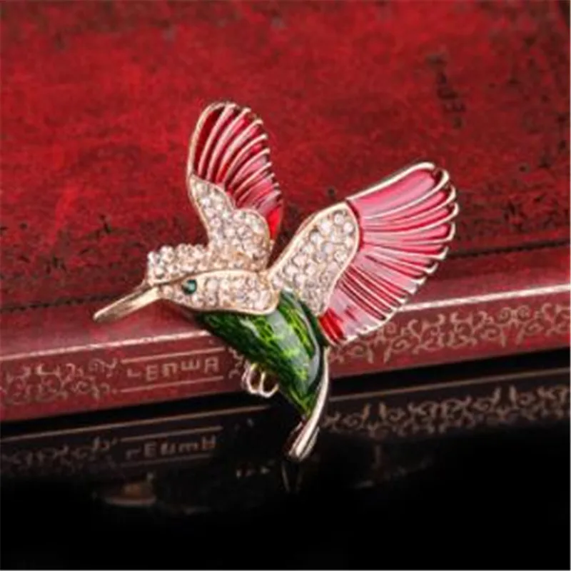 WKOUD Новый стиль Птицы чешские камни колибри Броши для женщин милая маленькая