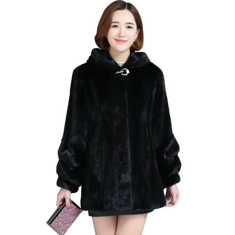 Новая модная женская зимняя одежда новинка 2018 пальто с капюшоном из