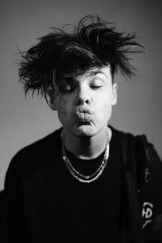 Q2732 плакаты и принты Горячие Yungblud рок музыка ПЕВЕЦ звезда пользовательский художественный постер картина домашний декор - Цвет: 1st