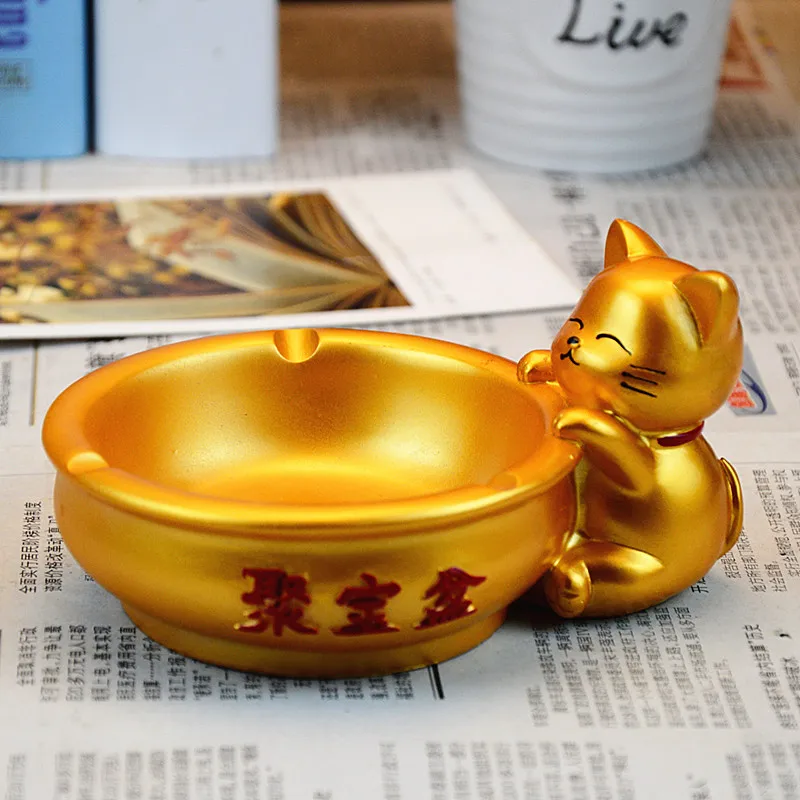 Золотистая пепельница Lucky Cat круглая для корнезорукости натуральная смола