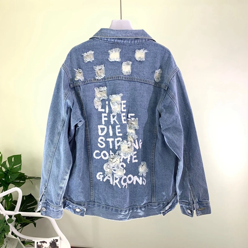 

2021 Fashion The New Loose Hole Letter Washed Denim Jacket Free Shipping