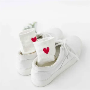 Носки женские хлопковые, дышащие, с красным сердечком, 1 пара