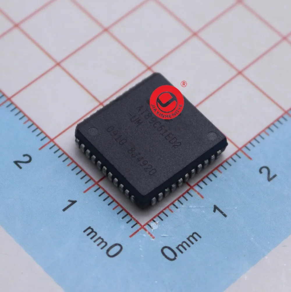 

AT89C51ED2-UM PLCC-44 Оригинал 2 шт./лот Бесплатная доставка