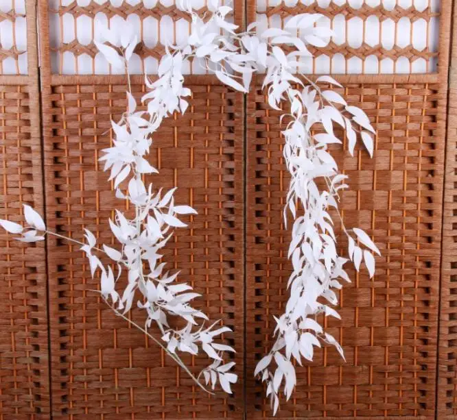 White Искусственная ива лоза искусственное растение для украшения свадьбы plantas искусственные листья гирлянда ротанга lierre искусственное - Цвет: White