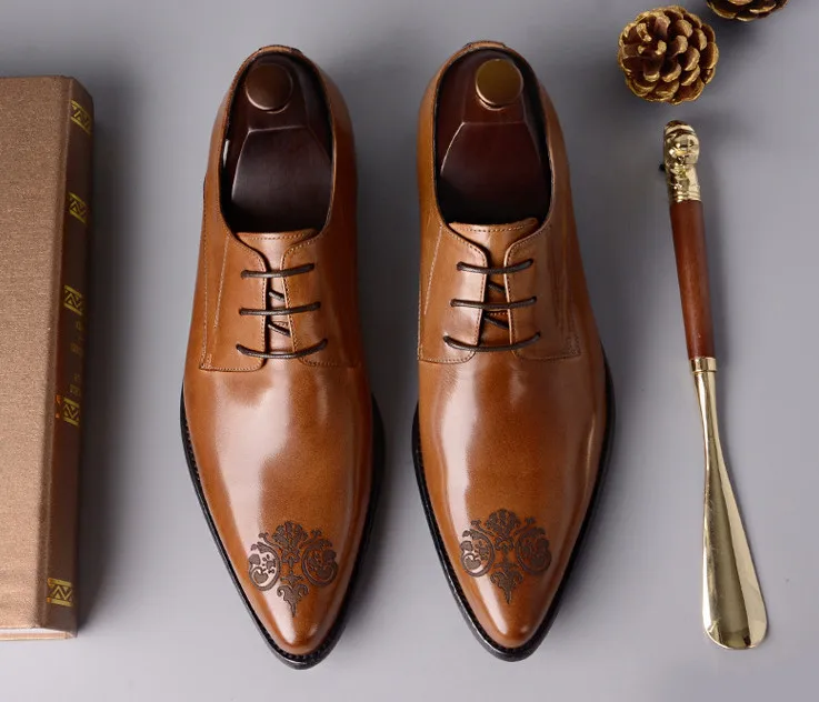 

Large Size Men Pointed Toes Genuine Leather Lace Up Dress Shoes Spring Autumn New Style Carved Breathable Large Size Office Shoe