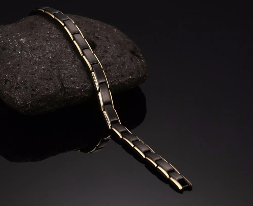 Hottime 4 in 1 Magnetic New Fashion Lovers' Jewelry Black Gold Titanium Steel Bracelet For Women And Men Never Fade Top-Quality