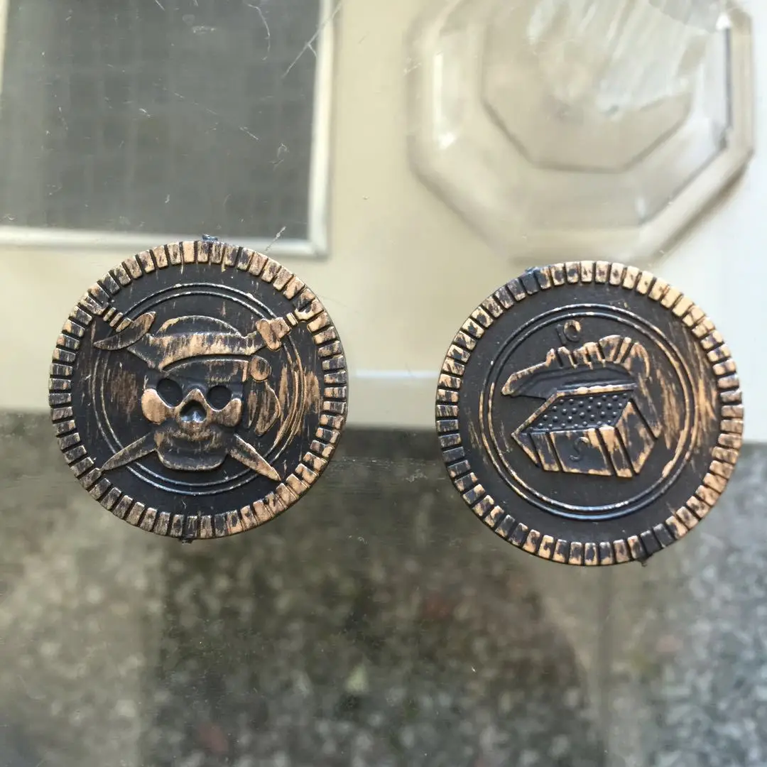 100 шт./компл. международная торговля, чип золотые монеты аксессуары для настольной игры монеты Пластик реквизит серебряные монеты 100 наименования