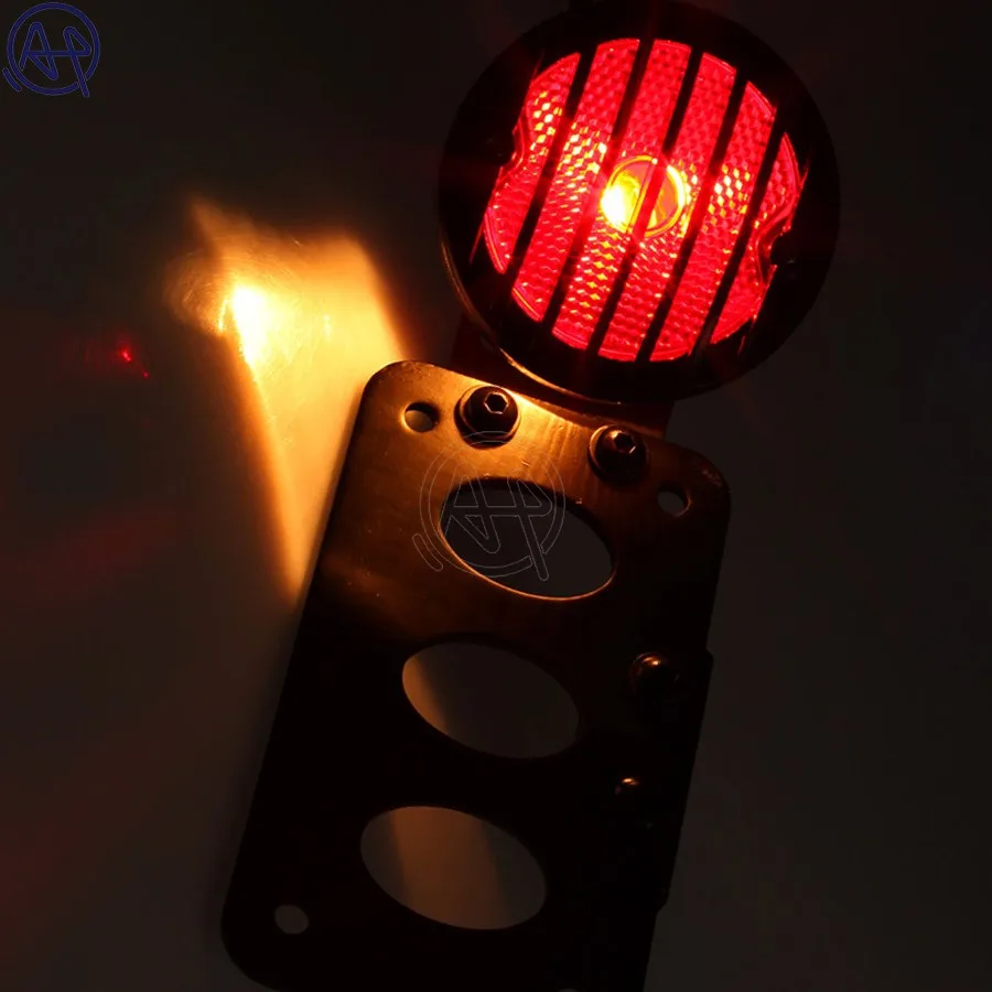 Кронштейн для номерного знака мотоцикла + стоп сигнал задний фонарь