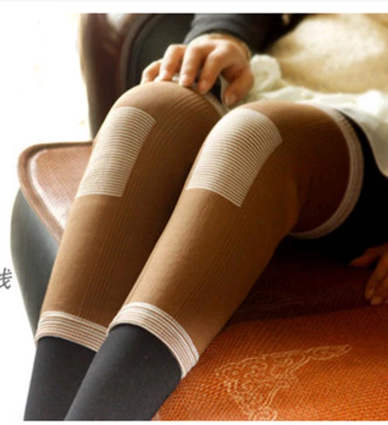 2 пары Хорошие эластичные длинные колено Поддержка рукавом ремень трикотажные
