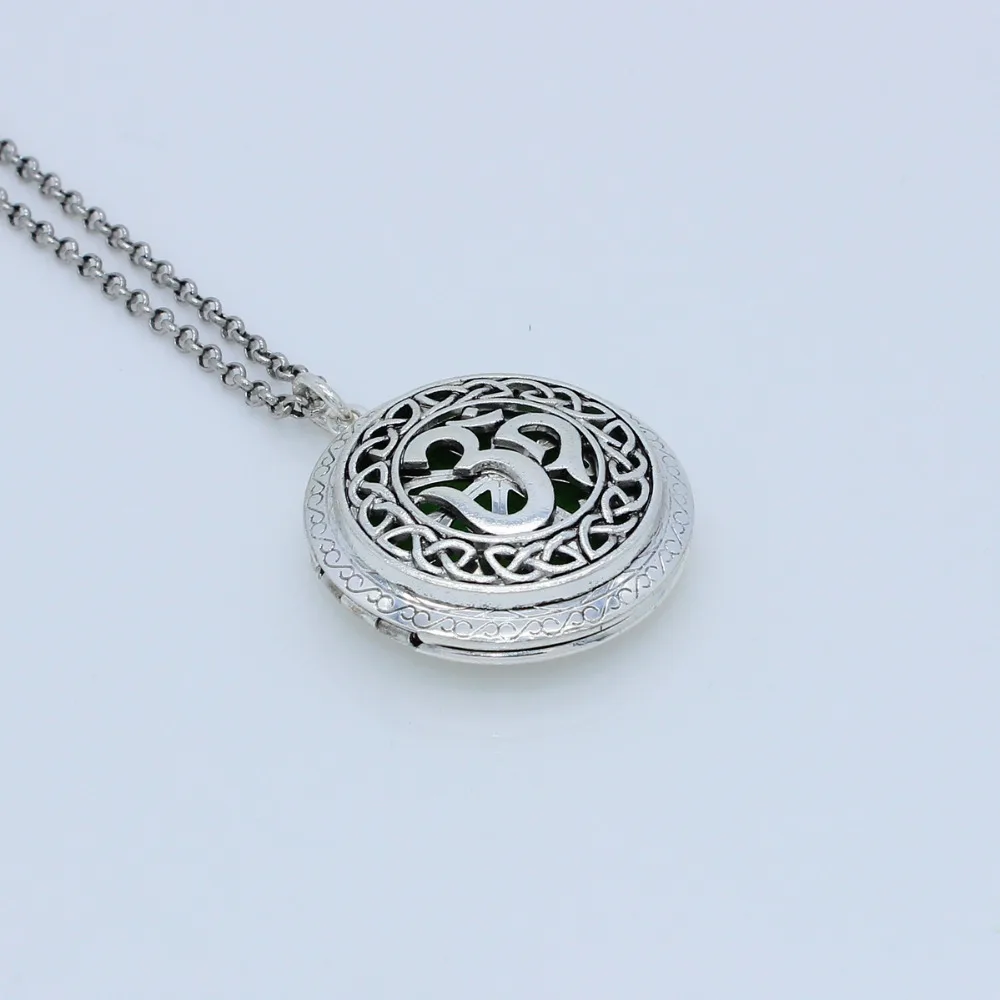 Antique Silver Moola Mantra 3D Pendant Hollow Flower Locket Essential Oil Diffuser Aromatherapy Jewelry Chain Necklace With 7Pad | Украшения