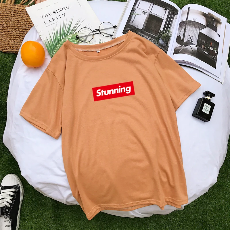 Женская футболка с коротким рукавом буквенным принтом | одежда